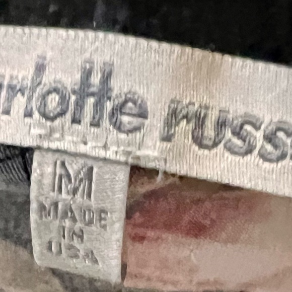 Charlotte Russe | Floral Bodycon Dress size med. - Picture 4 of 4